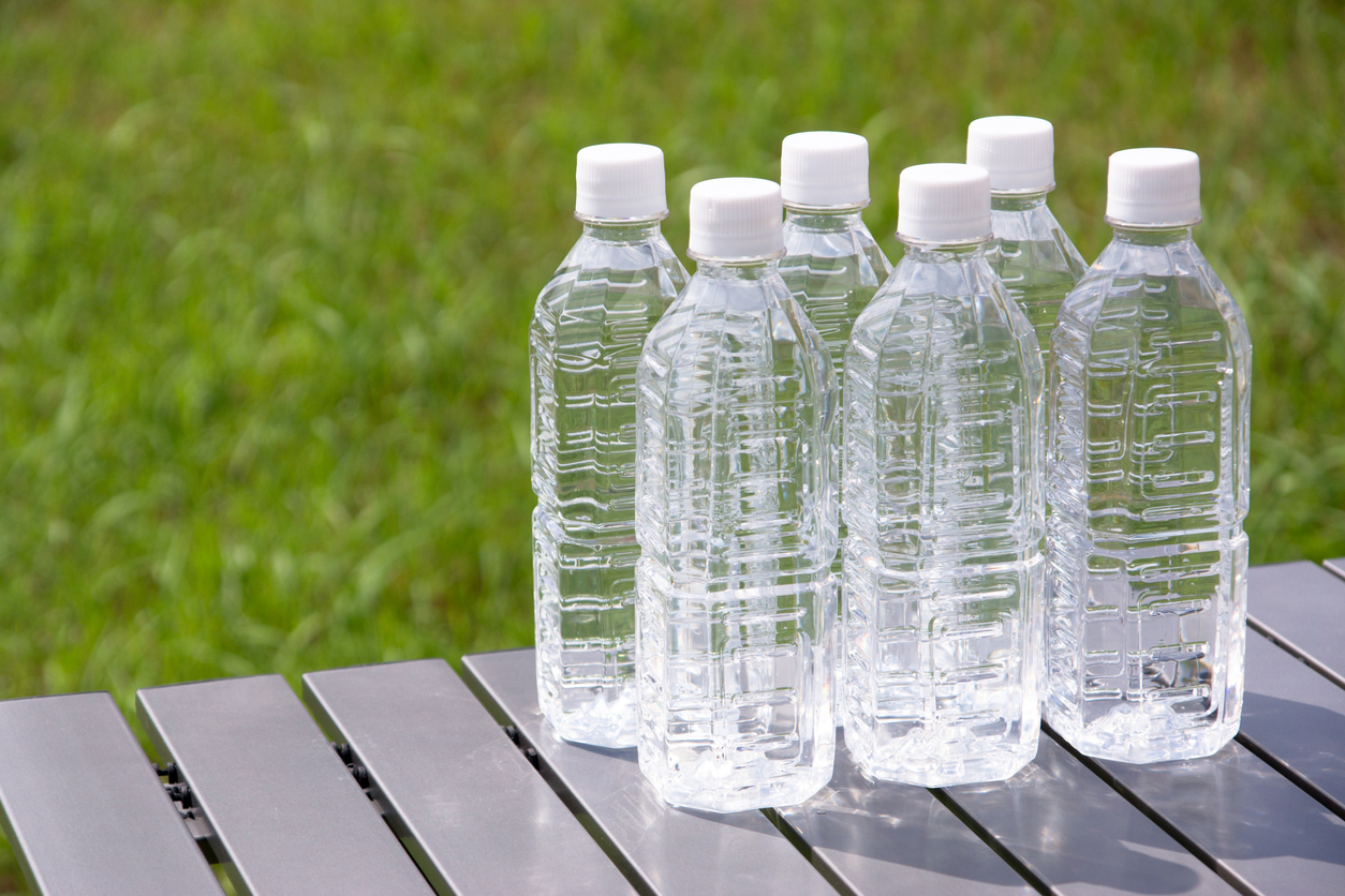 ペットボトルって何 その種類や特長を知ろう 水と健康の情報メディア トリム ミズラボ 日本トリム