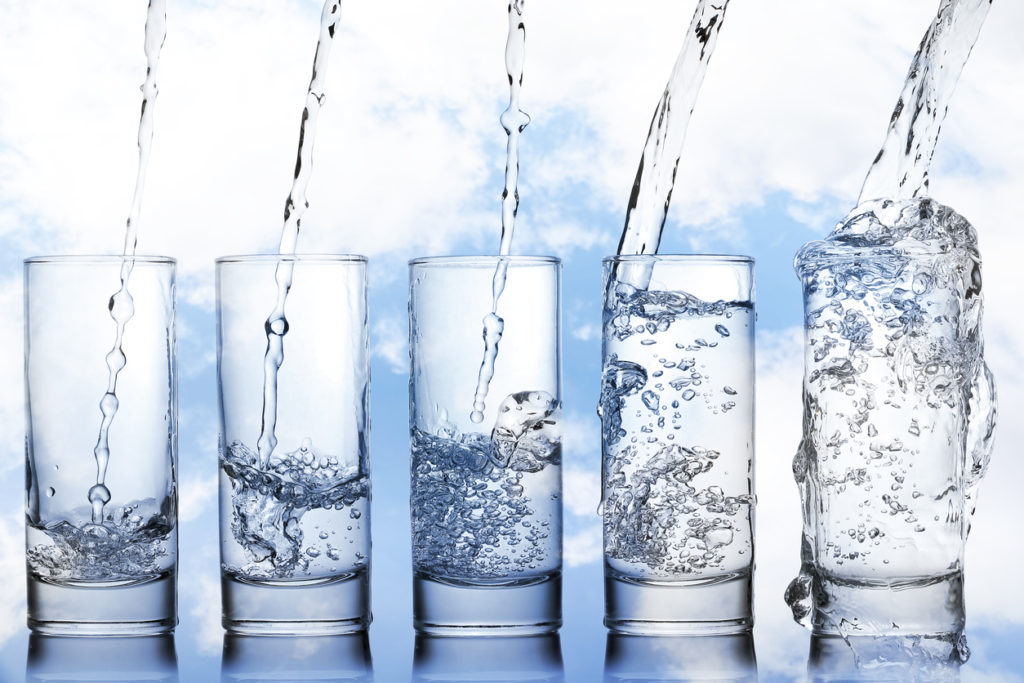 飲料水ってどんな水？ 身の回りの飲料水を知る | 水と健康の情報メディア｜トリム・ミズラボ - 日本トリム