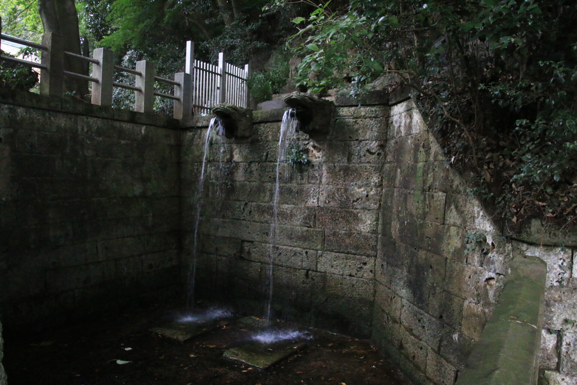 深大寺不動の滝