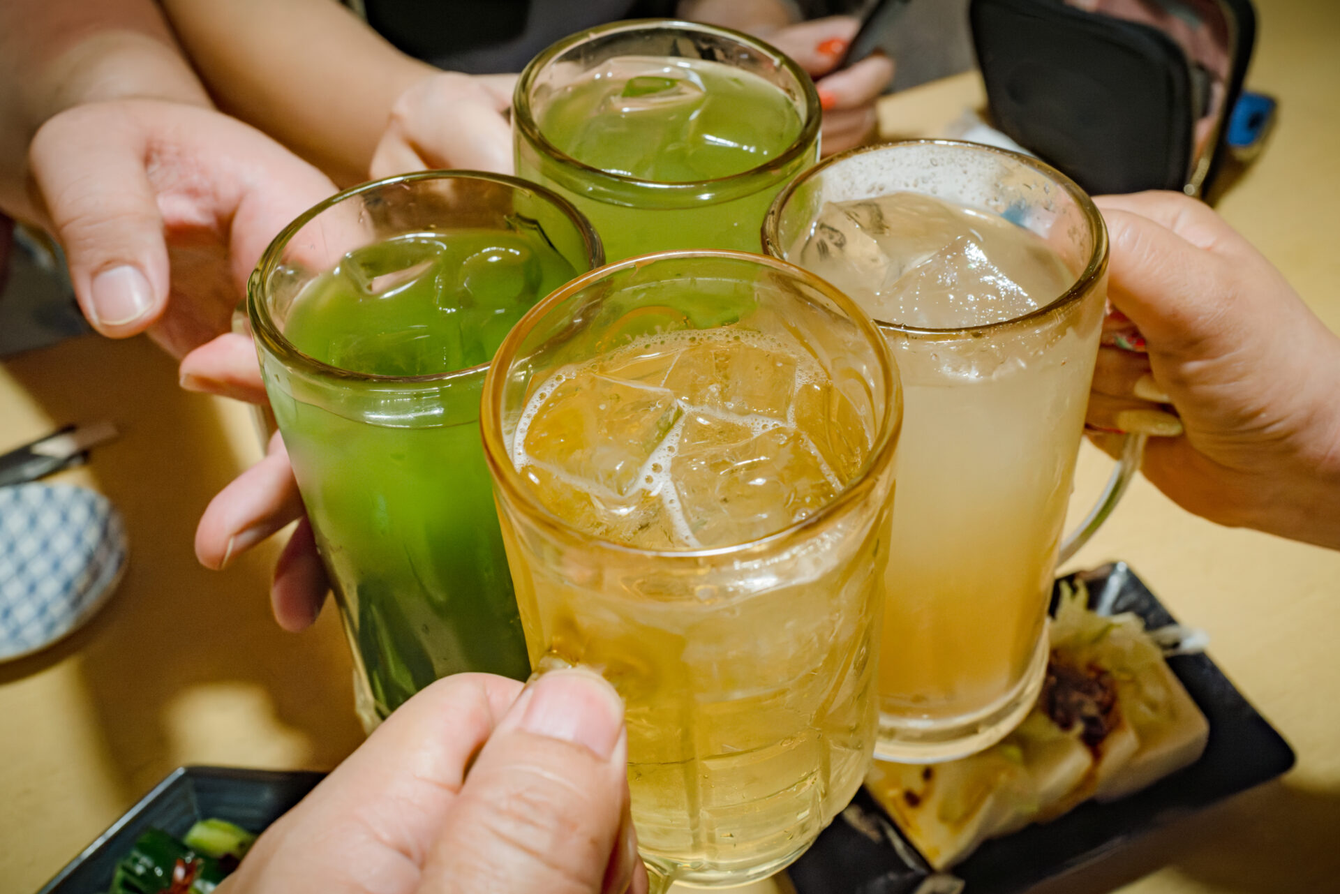 緑茶ハイは二日酔いしづらい？