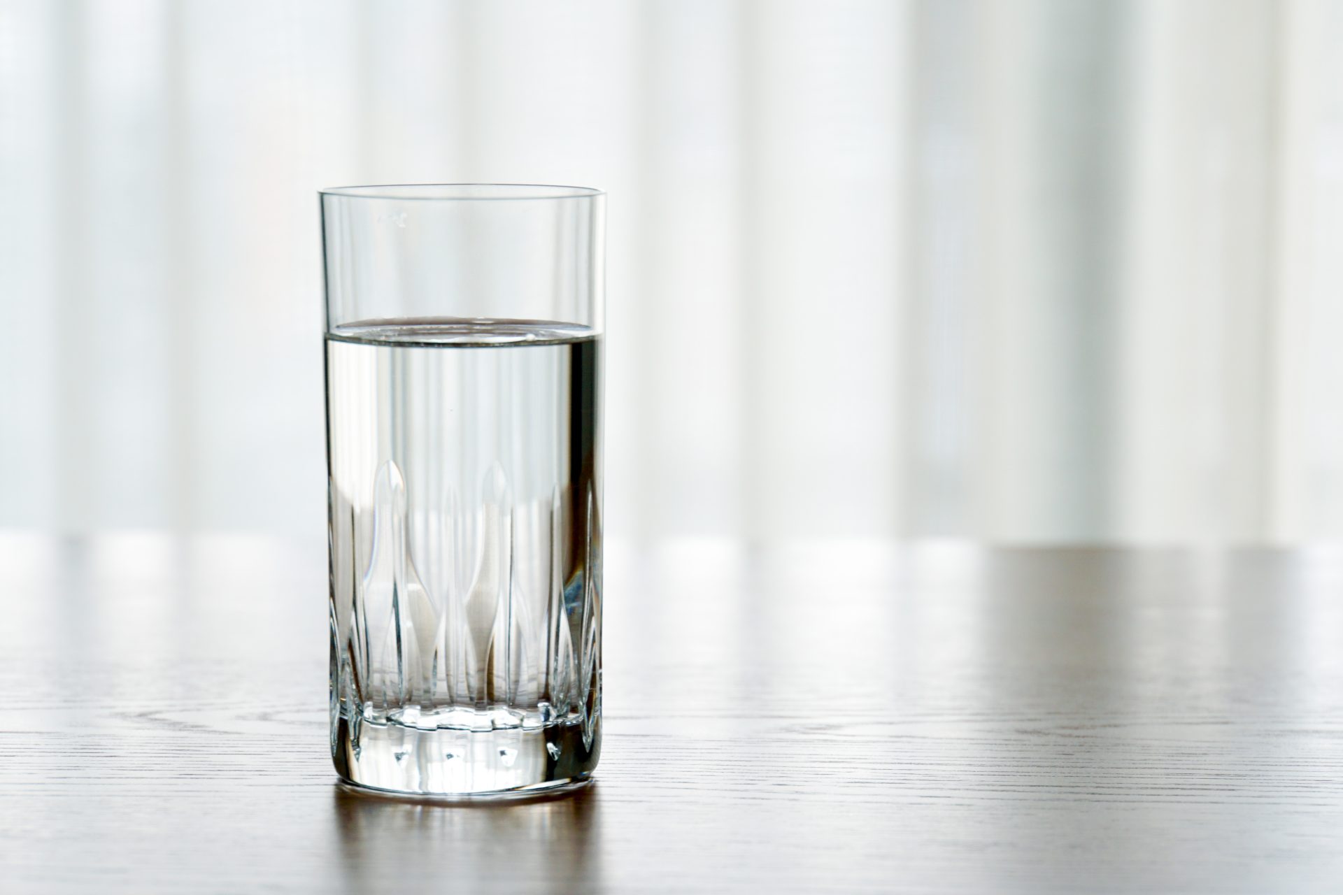 水